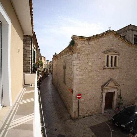Le Dimore Degli Artisti Vico Mercatello Venosa Buitenkant foto